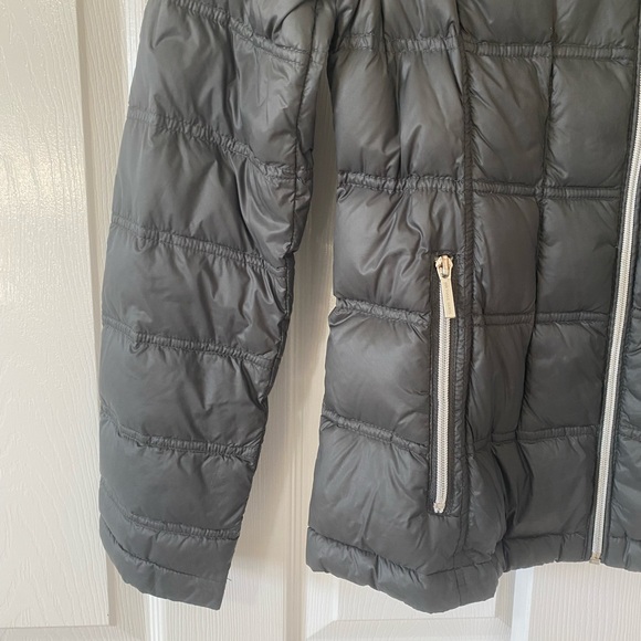 Michael Kors Charcoal Grey Light Weight Packable Down Fill Puffer Jacket - Picture 2 of 11